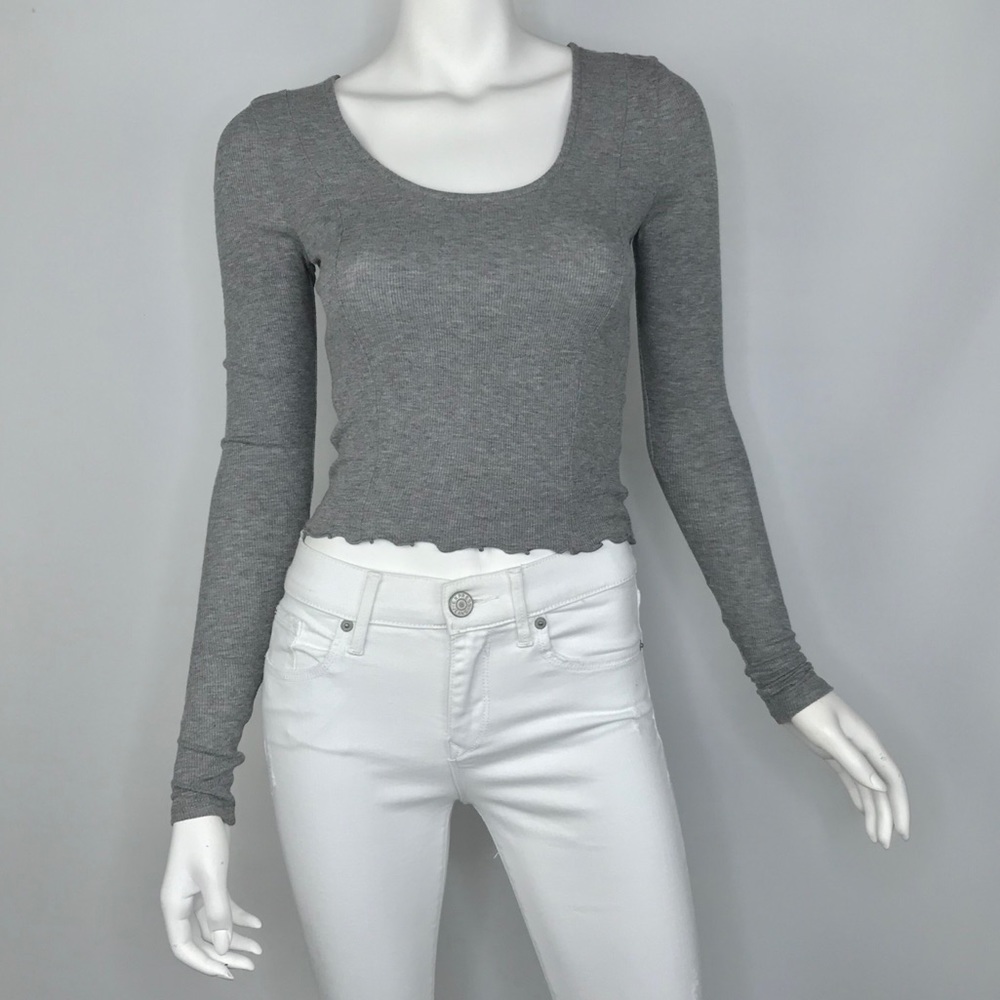 NEW {BP} Nordstrom Juniors Ruffled Hem Crop Top - Picture 1 of 8